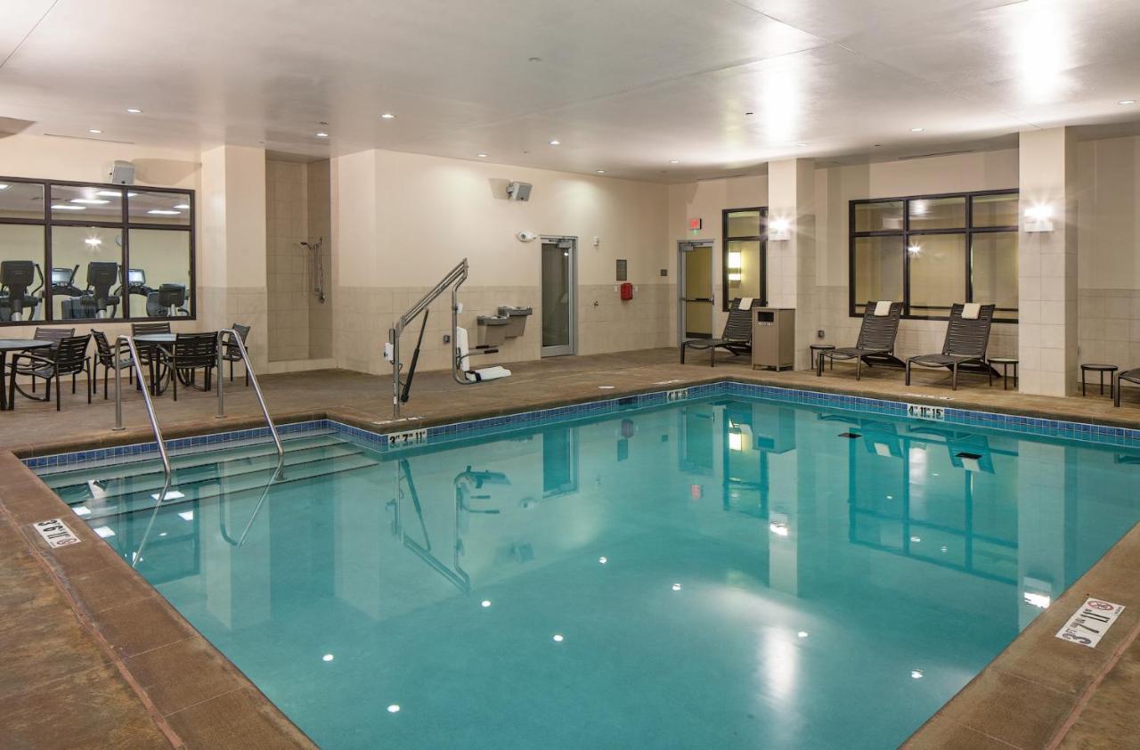 Hyatt Place Lincoln/Downtown-Haymarket Экстерьер фото